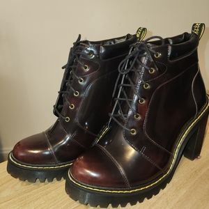 AVERIL WOMEN'S ARCADIA LEATHER HEELED ANKLE BOOTS